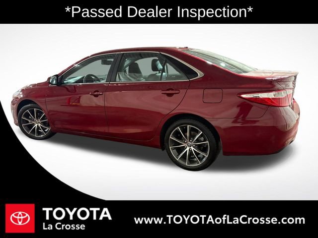 Used 2016 Toyota Camry XSE image 2