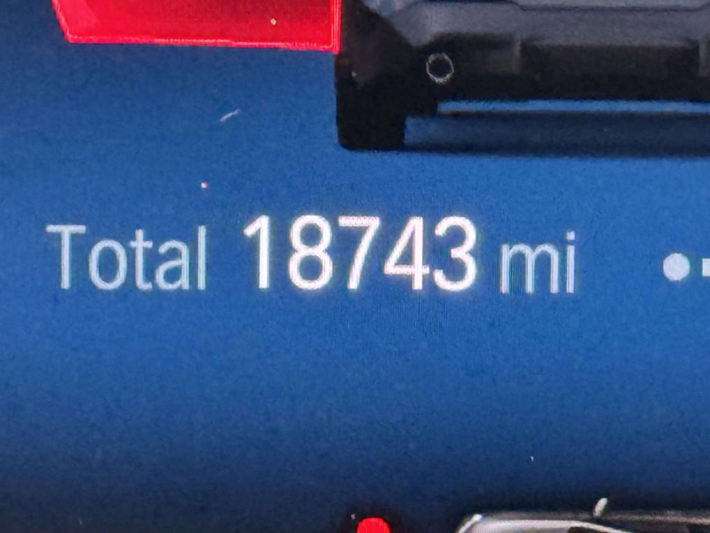 Used 2023 BMW 230i xDrive Coupe w/ Convenience Package image 2