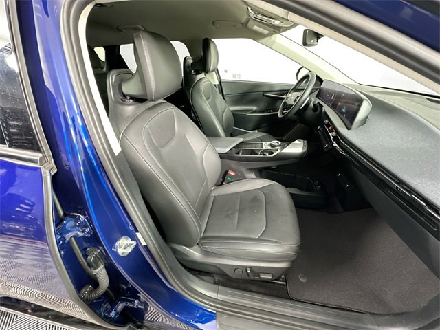 Used 2022 Kia EV6 Wind image 29