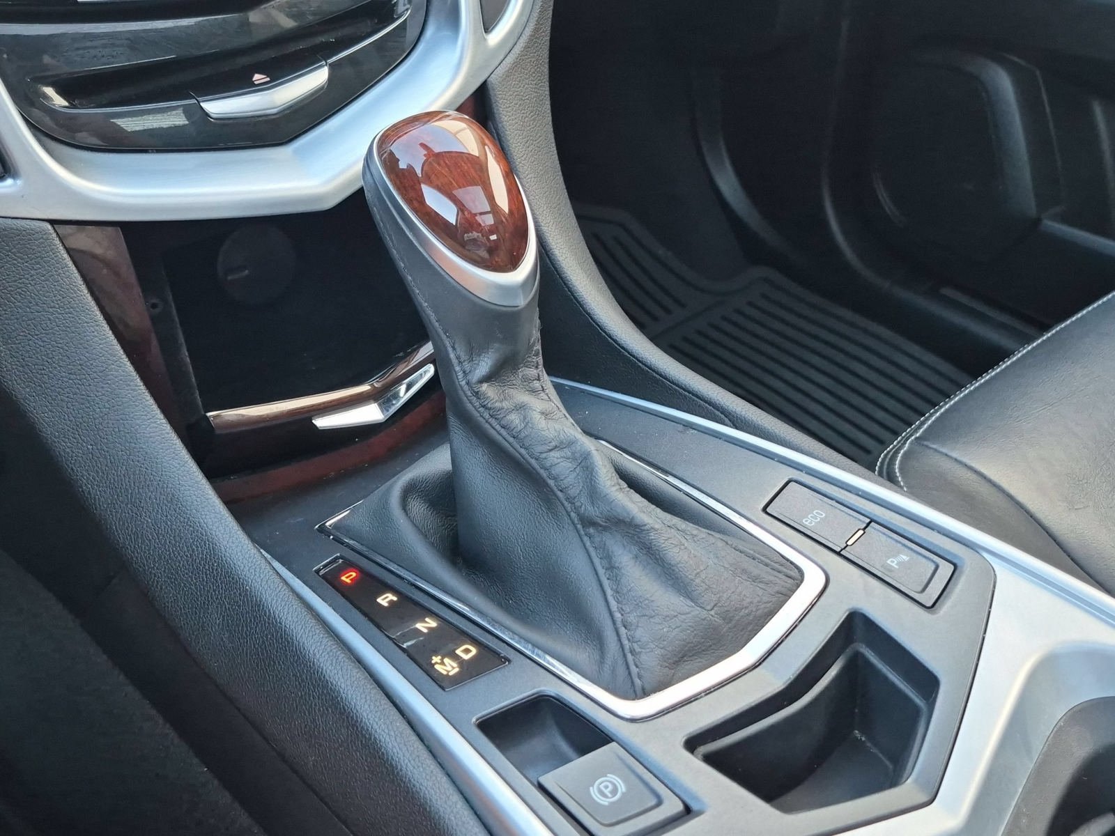 Used 2015 Cadillac SRX Luxury FWD image 22