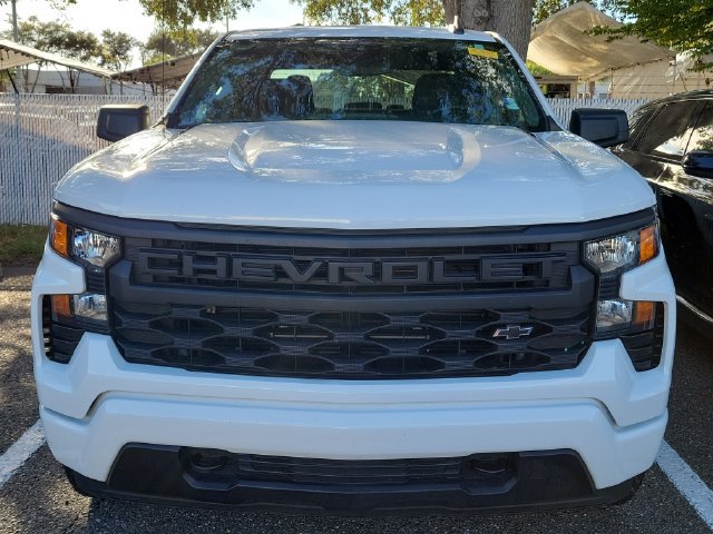 Used 2025 Chevrolet Silverado 1500 Custom w/ Turbomax Blackout Package AWD/4WD image 2
