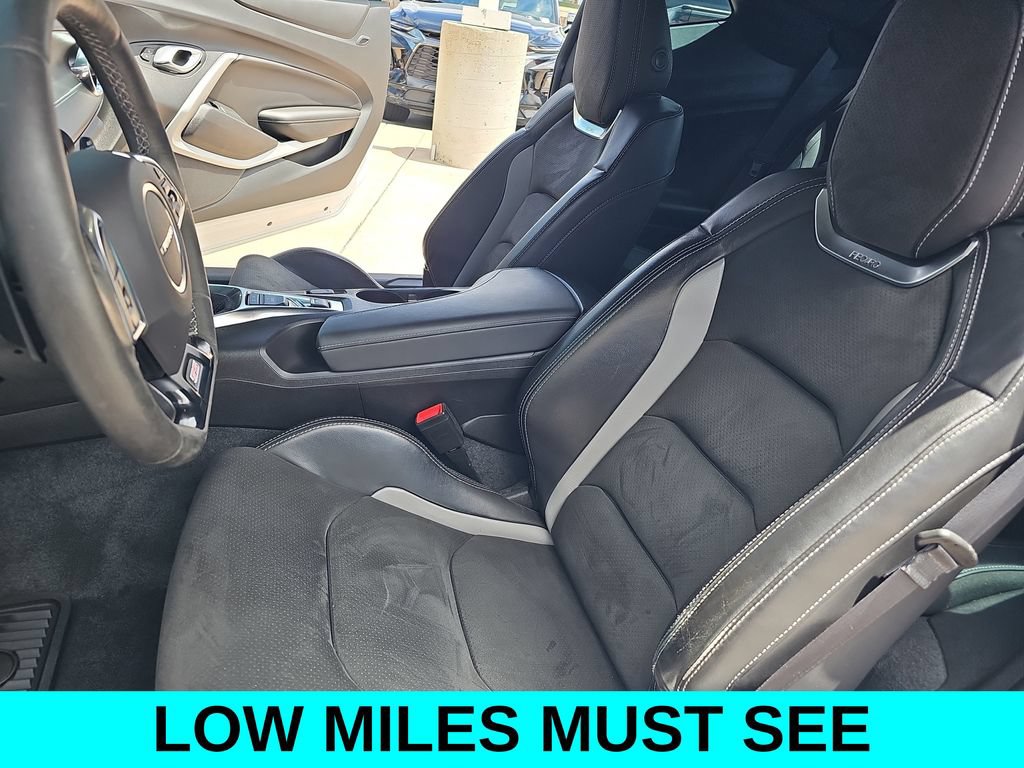 Used 2019 Chevrolet Camaro SS RWD image 14