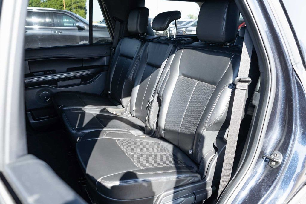 Used 2021 Ford Expedition XLT RWD image 13
