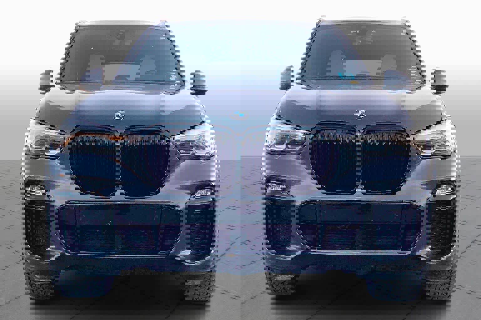 Used 2019 BMW X5 xDrive50i w/ M Sport Package image 4