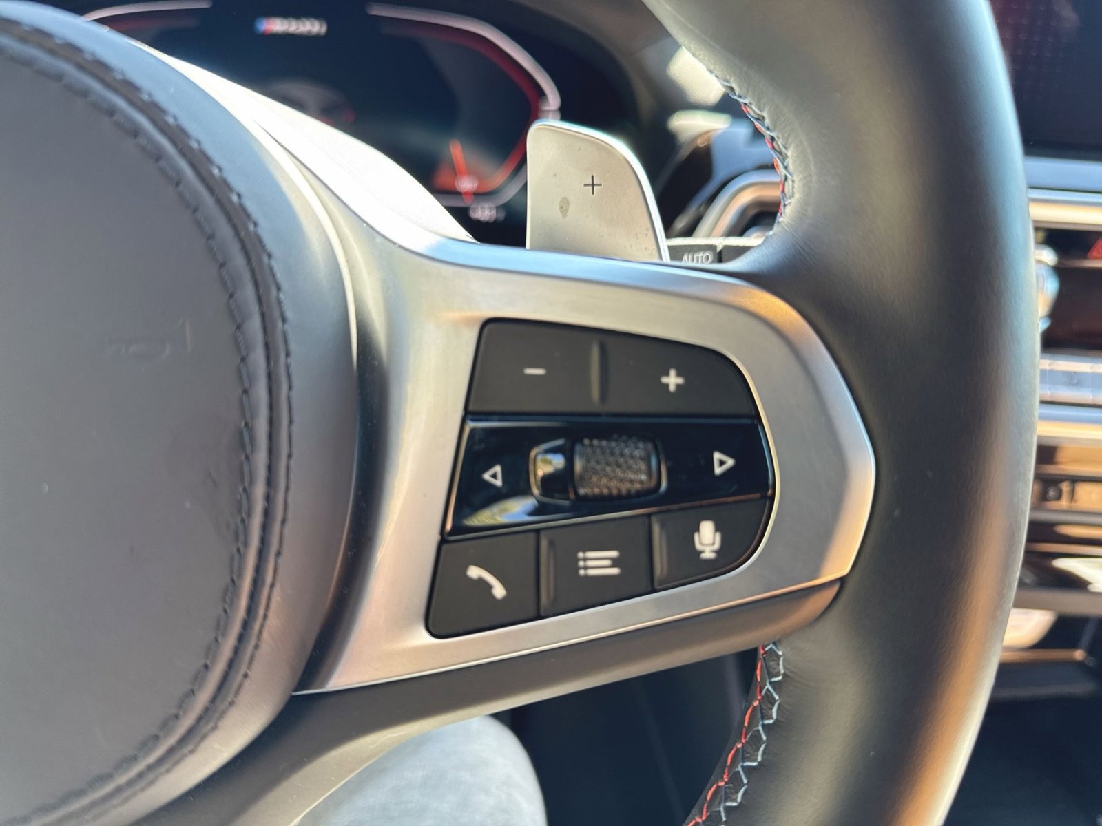 Certified 2024 BMW X3 M40i w/ Premium Package image 17