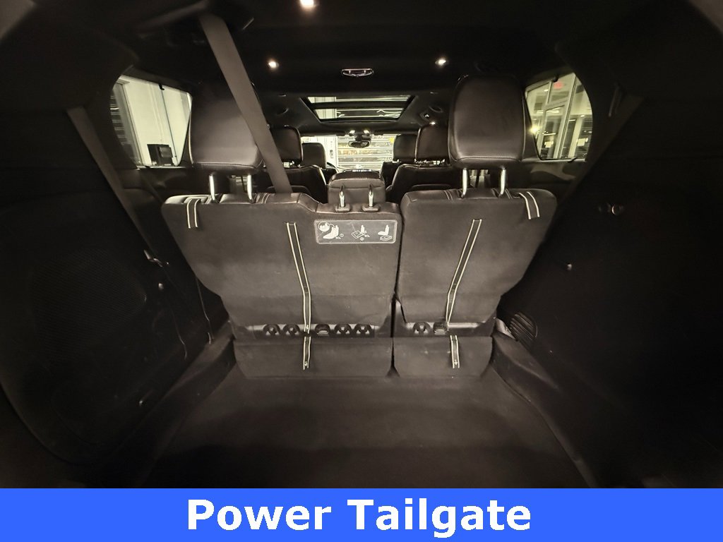 Used 2021 Chrysler Pacifica Touring-L w/ Uconnect Theater Family Group image 24