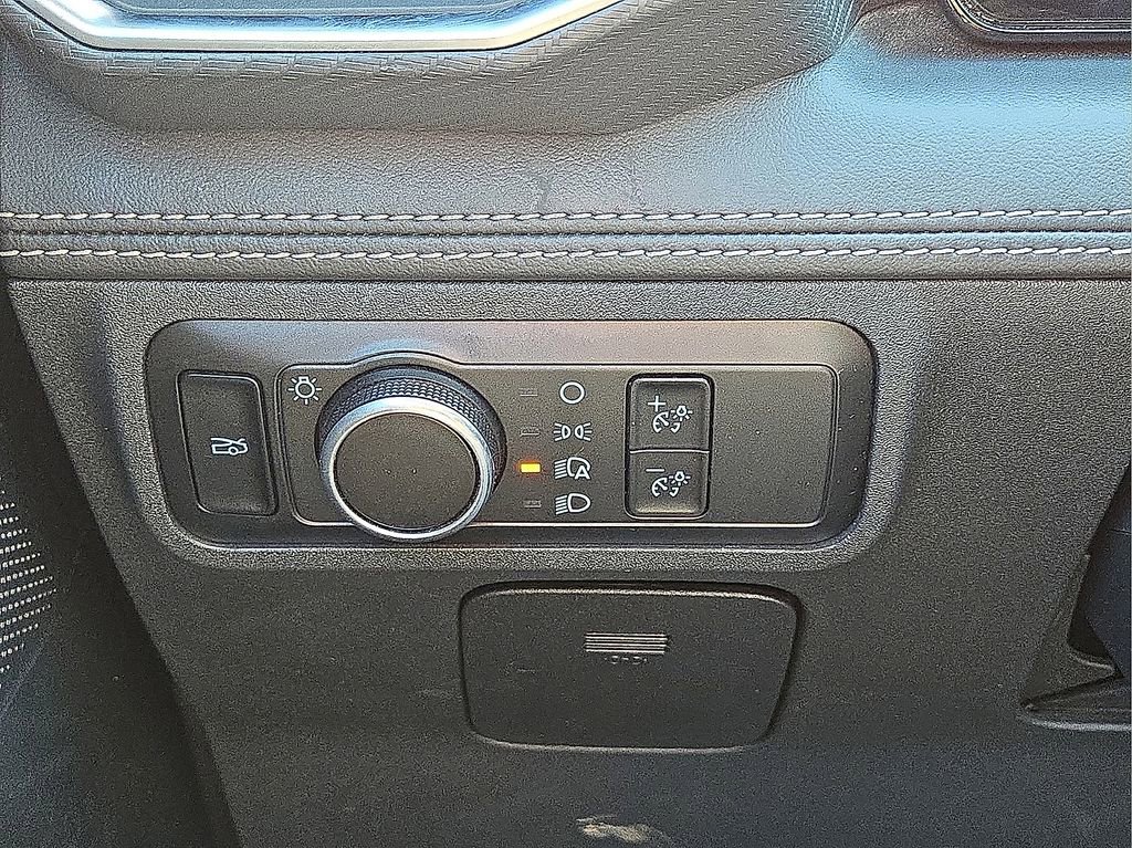 Used 2024 Ford Mustang Premium image 20