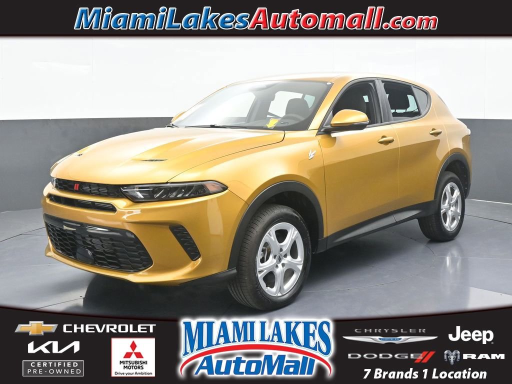 Used 2024 Dodge Hornet GT image 1