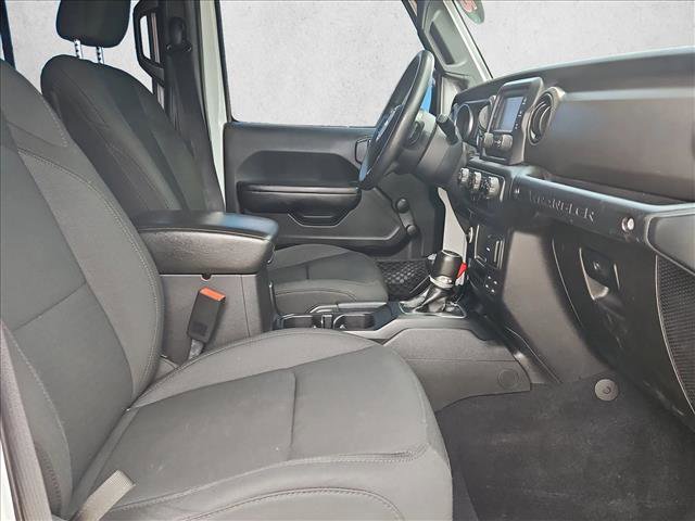 Used 2018 Jeep Wrangler Unlimited Sport AWD/4WD image 21