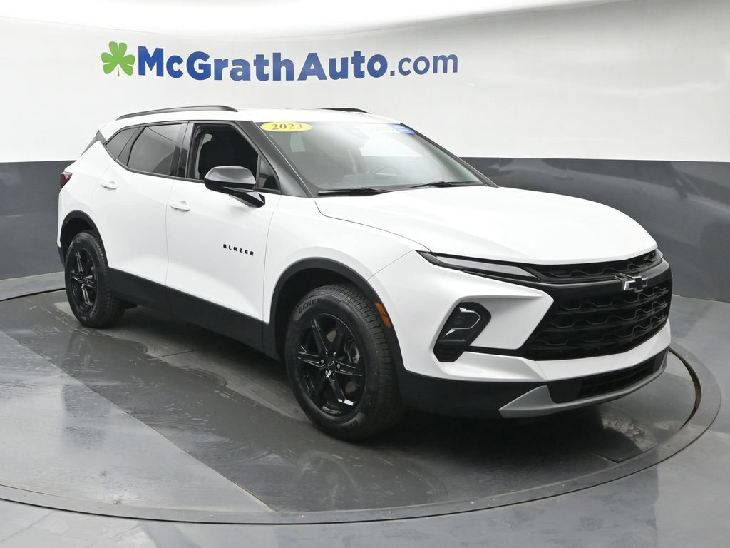 Used 2023 Chevrolet Blazer LT w/ Midnight/Sport Edition AWD/4WD image 2