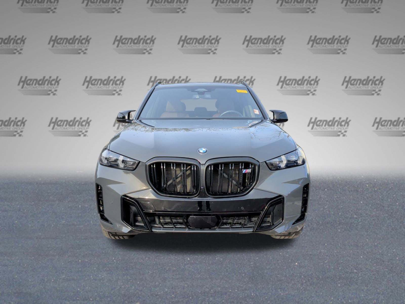 Certified 2025 BMW X5 M60i w/ Climate Comfort Package image 5