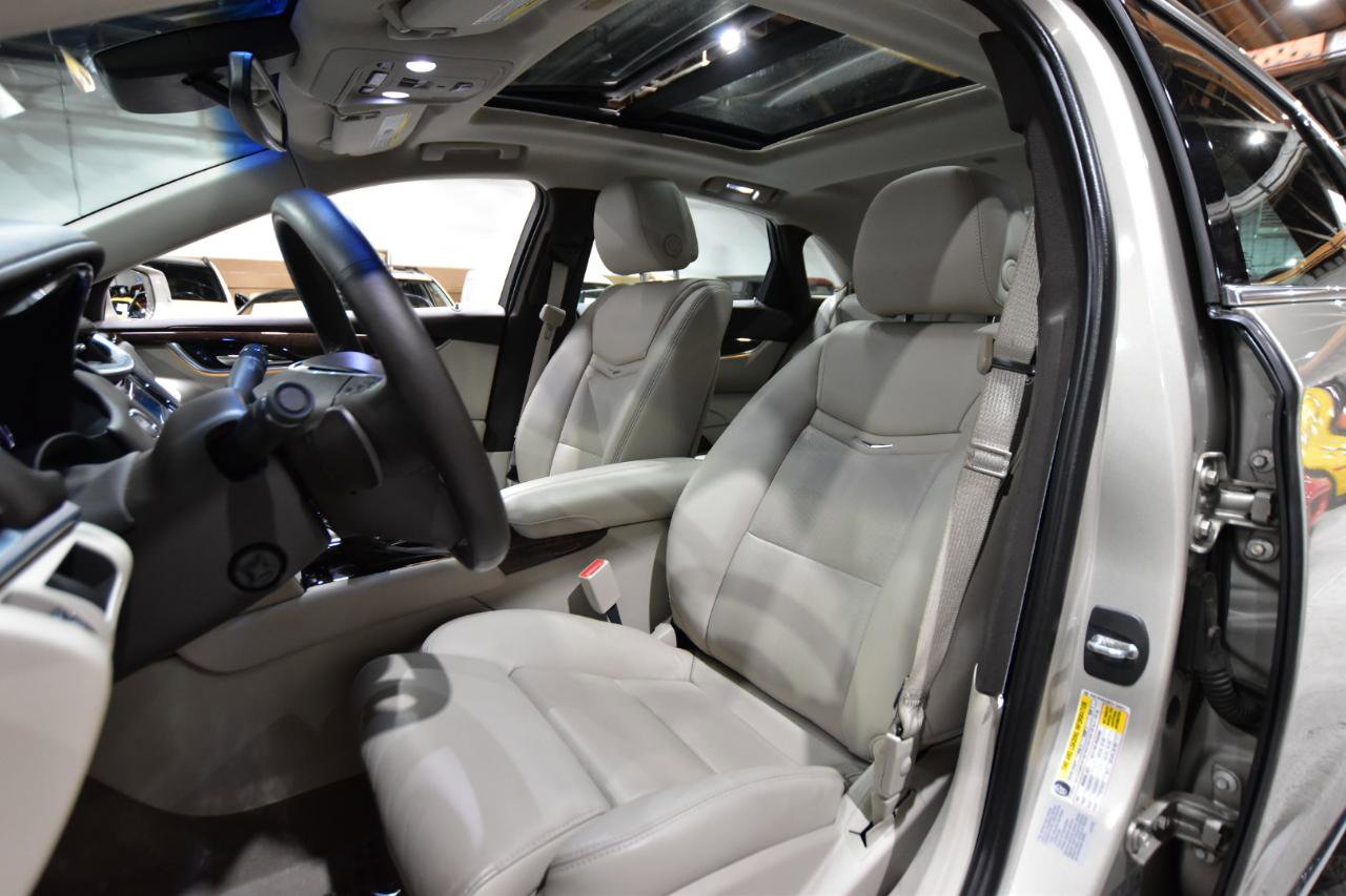 Used 2013 Cadillac XTS Luxury w/ Driver Awareness Package FWD image 33