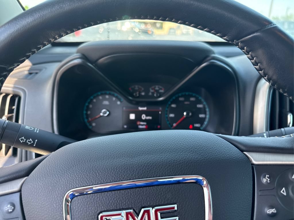 Used 2022 GMC Canyon Denali AWD/4WD image 13