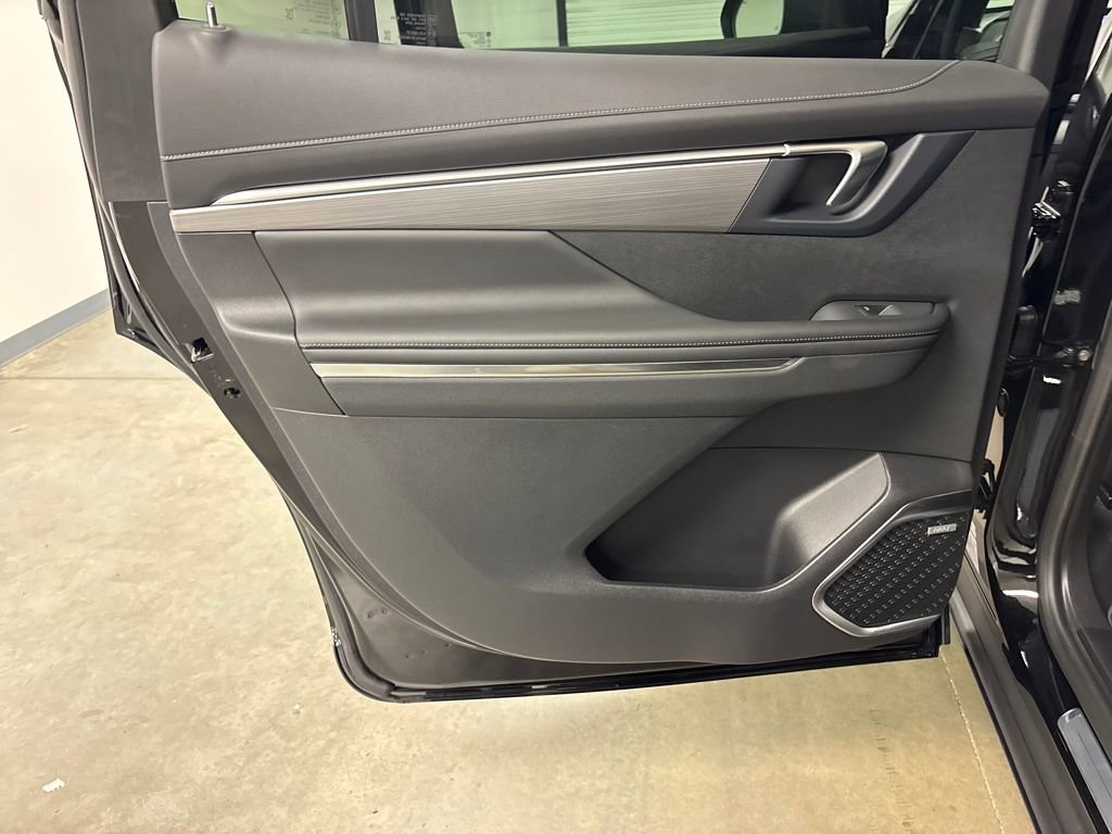 New 2026 Buick Enclave Preferred w/ Power Package FWD image 43