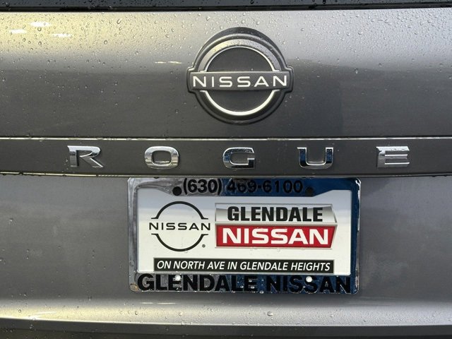 Certified 2022 Nissan Rogue SV w/ SV Premium Package image 14