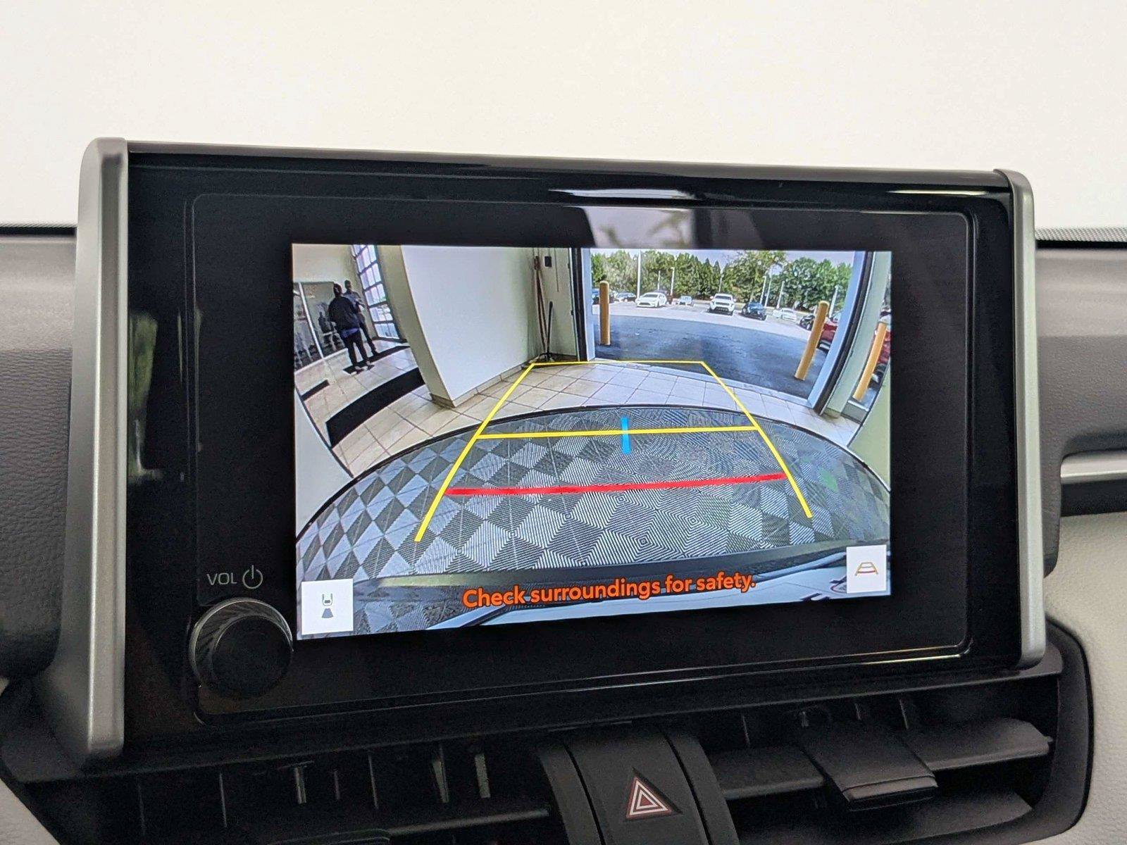 Certified 2025 Toyota RAV4 XLE w/ Convenience Package FWD image 23