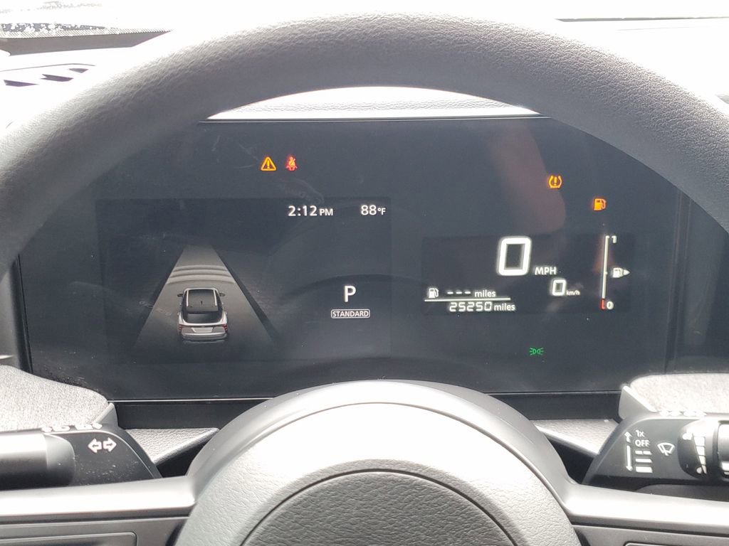 Used 2025 Nissan Kicks SV FWD image 17