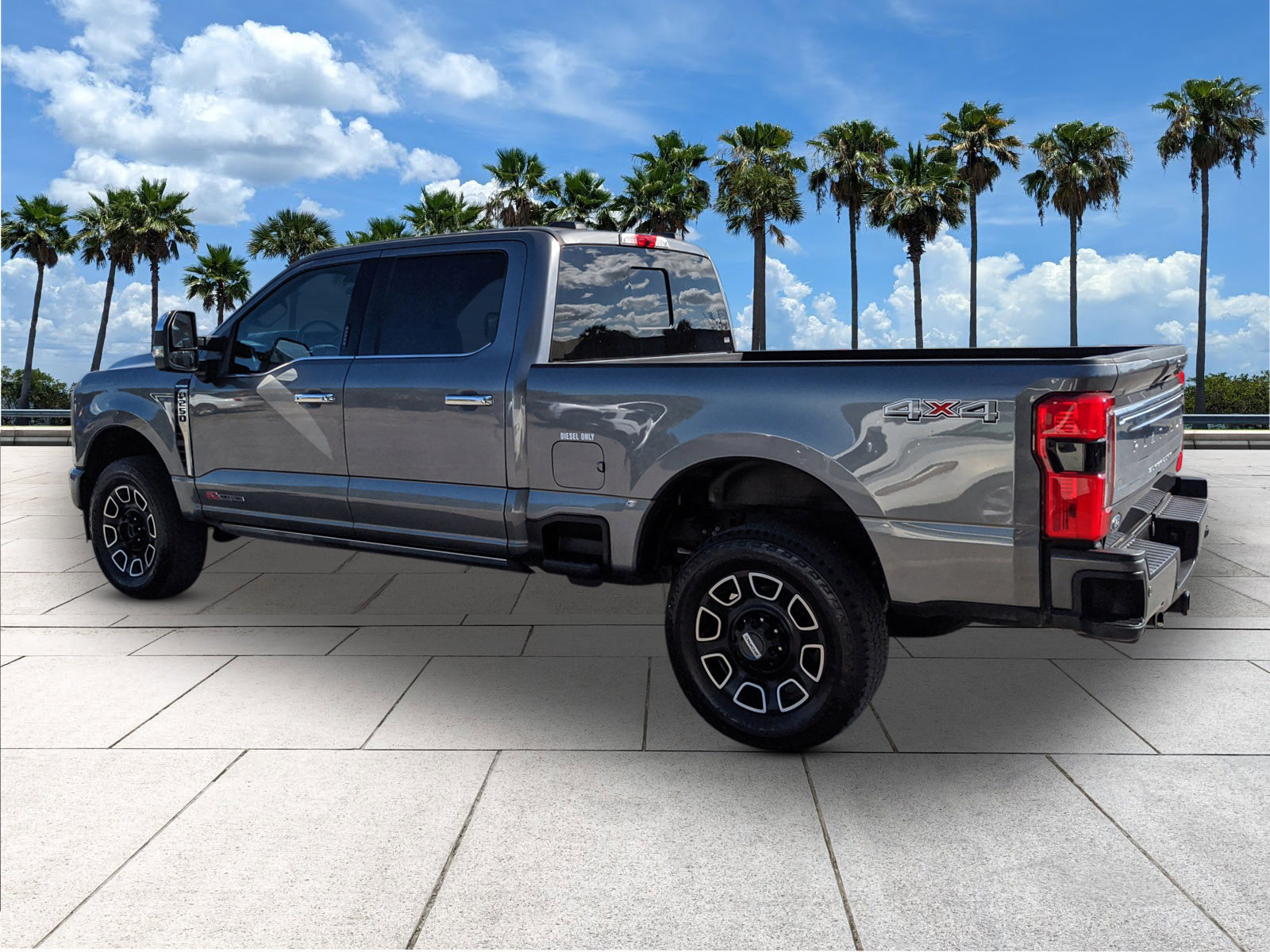 Used 2024 Ford F250 Platinum image 6