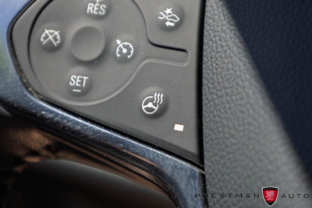 Used 2020 Chevrolet Traverse RS w/ LPO, 'HIT The Road' Package AWD/4WD image 8