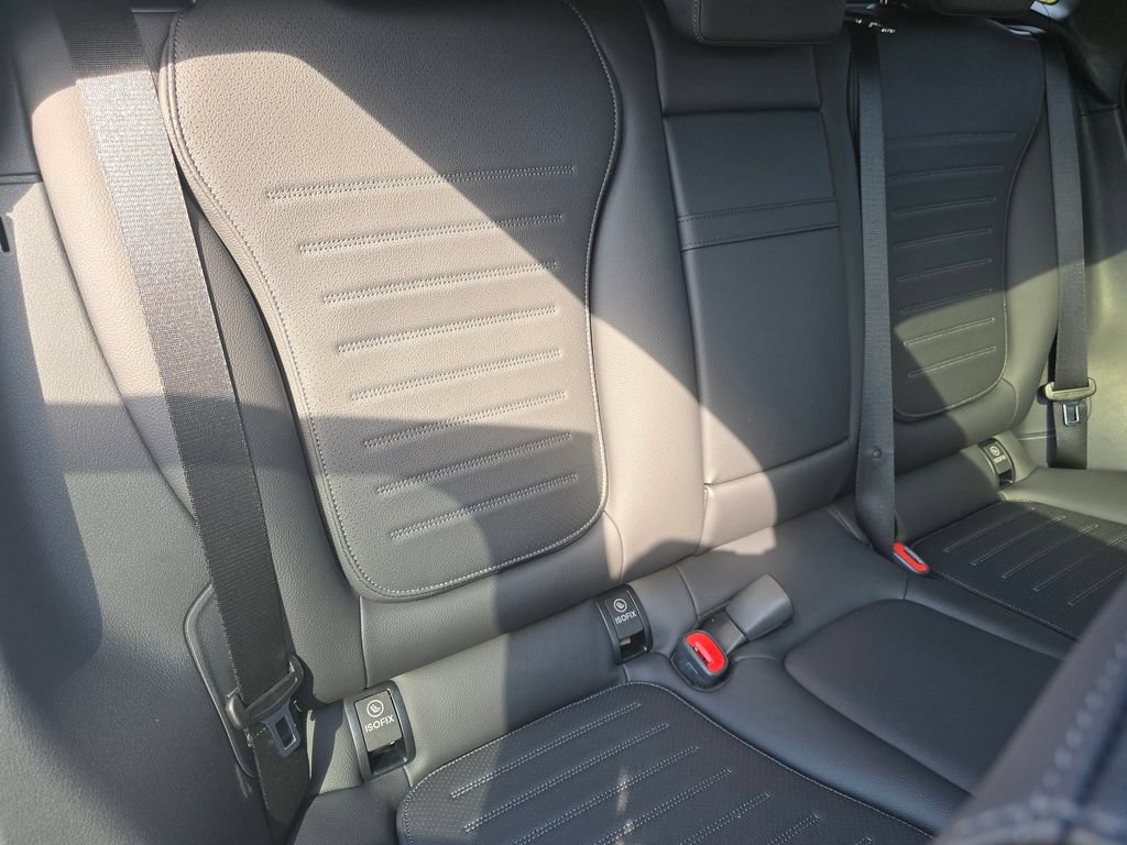 New 2027 Mercedes-Benz GLC 300 4MATIC image 21