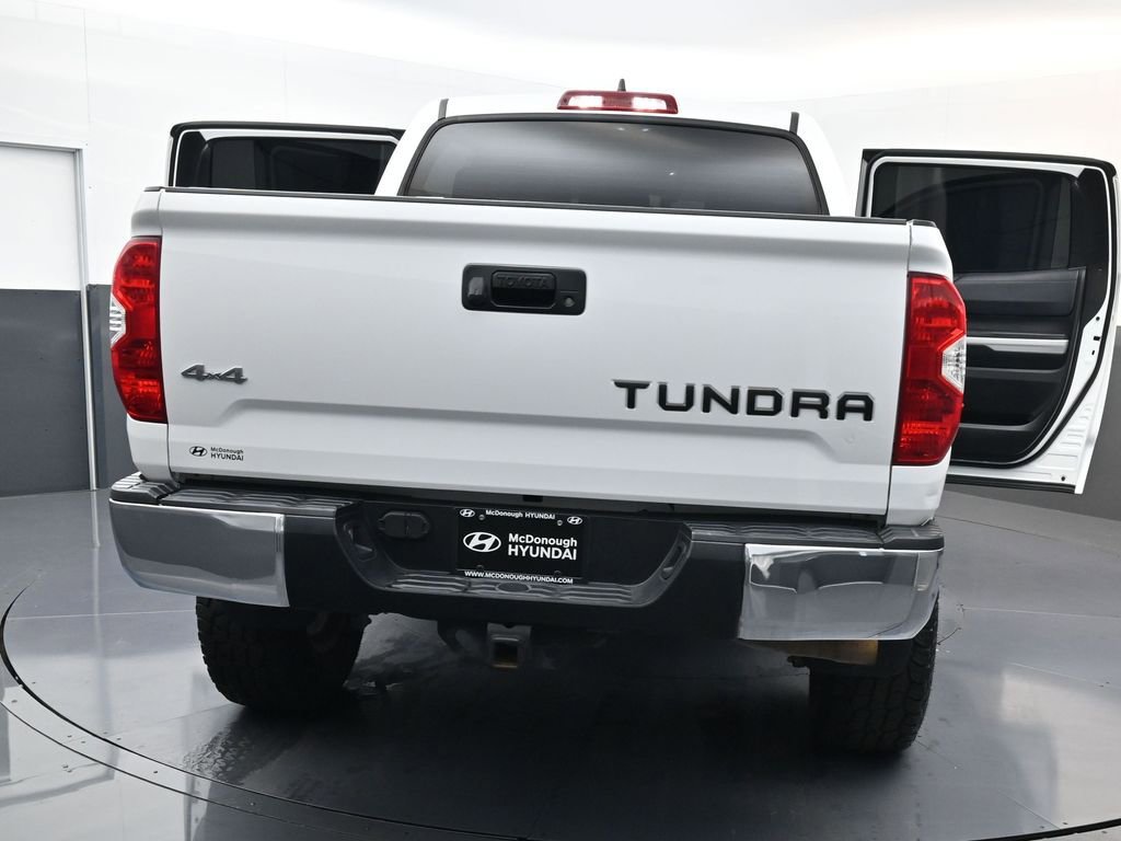 Used 2021 Toyota Tundra SR5 w/ SR5 Upgrade Package image 28