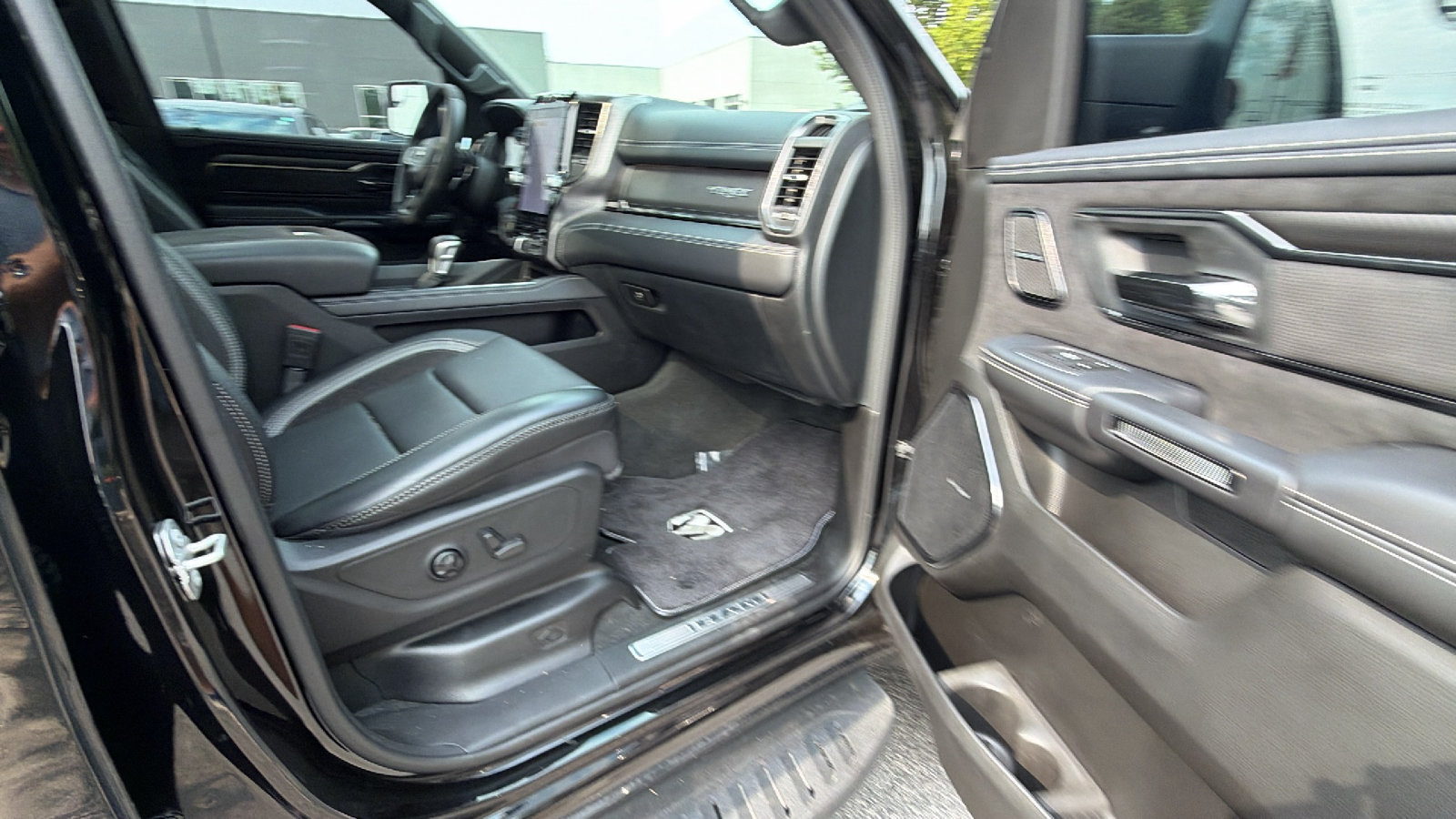 Used 2024 RAM 1500 TRX w/ TRX Level 2 Equipment Group AWD/4WD image 19