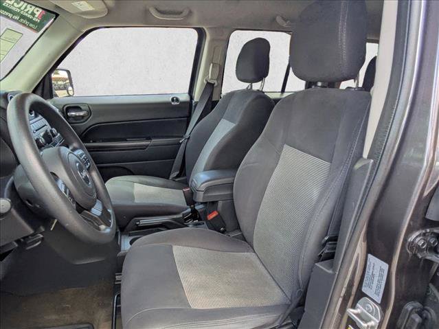 Used 2016 Jeep Patriot Sport w/ Power Value Group FWD image 11