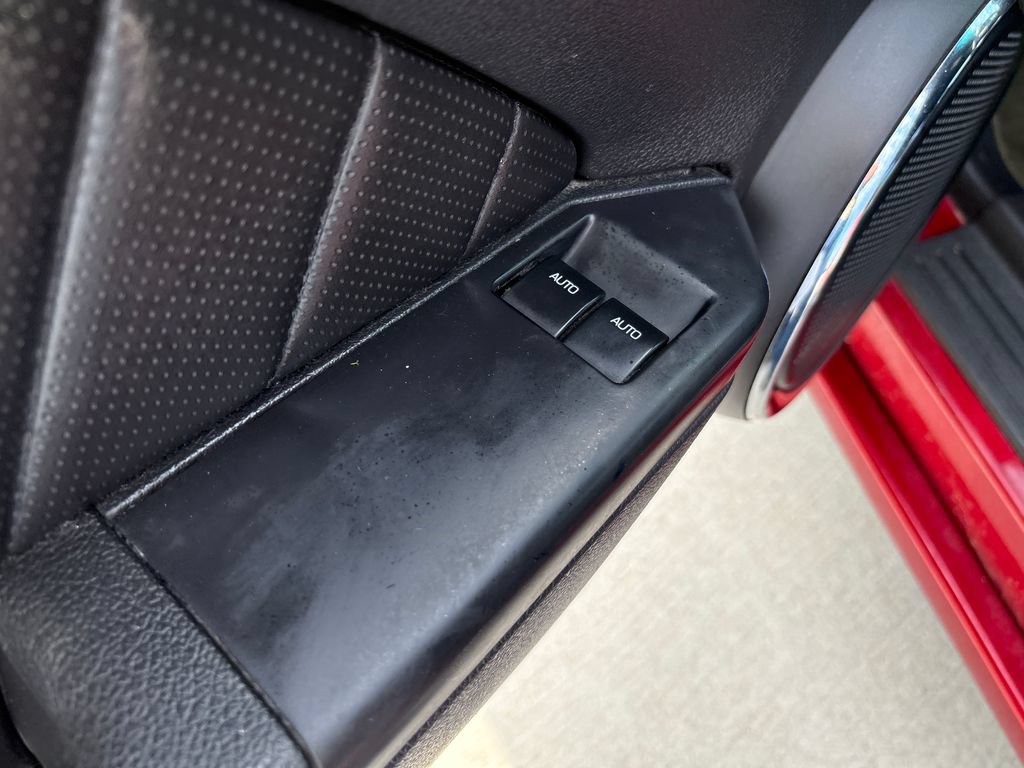 Used 2014 Ford Mustang GT Premium w/ Comfort Package RWD image 18