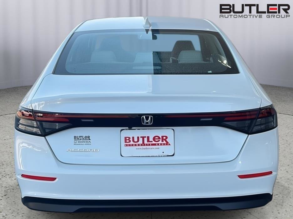 Used 2024 Honda Accord LX image 5