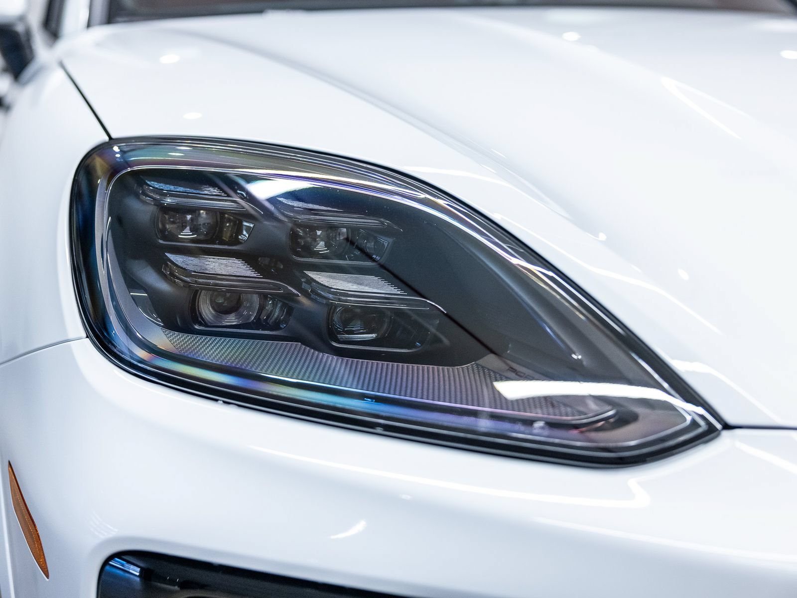 New 2026 Porsche Cayenne Coupe AWD/4WD image 13