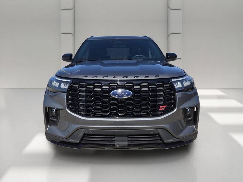Used 2026 Ford Explorer ST AWD/4WD image 8