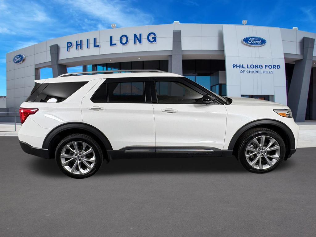Certified 2022 Ford Explorer Platinum w/ Equipment Group 601A AWD/4WD image 6
