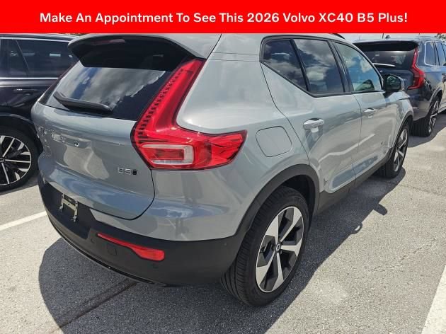 Used 2026 Volvo XC40 B5 Plus AWD/4WD image 2