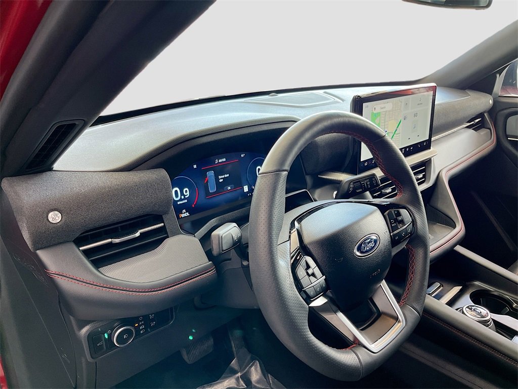 Used 2025 Ford Explorer ST-Line w/ Premium Package image 9
