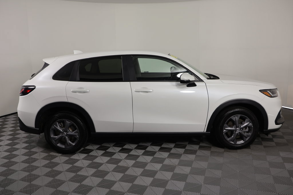 Certified 2026 Honda HR-V LX image 8
