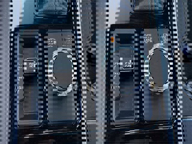 Used 2022 Toyota Tundra Platinum image 21