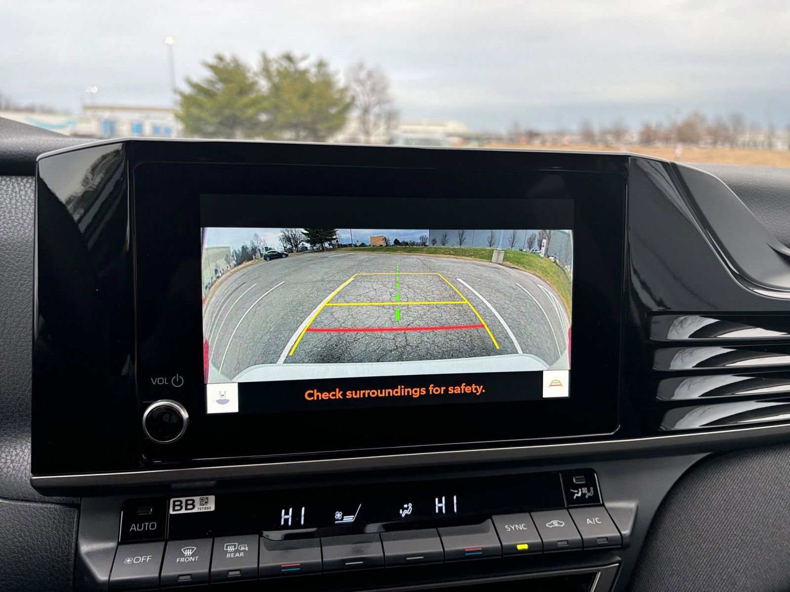 Used 2025 Toyota Camry LE image 17