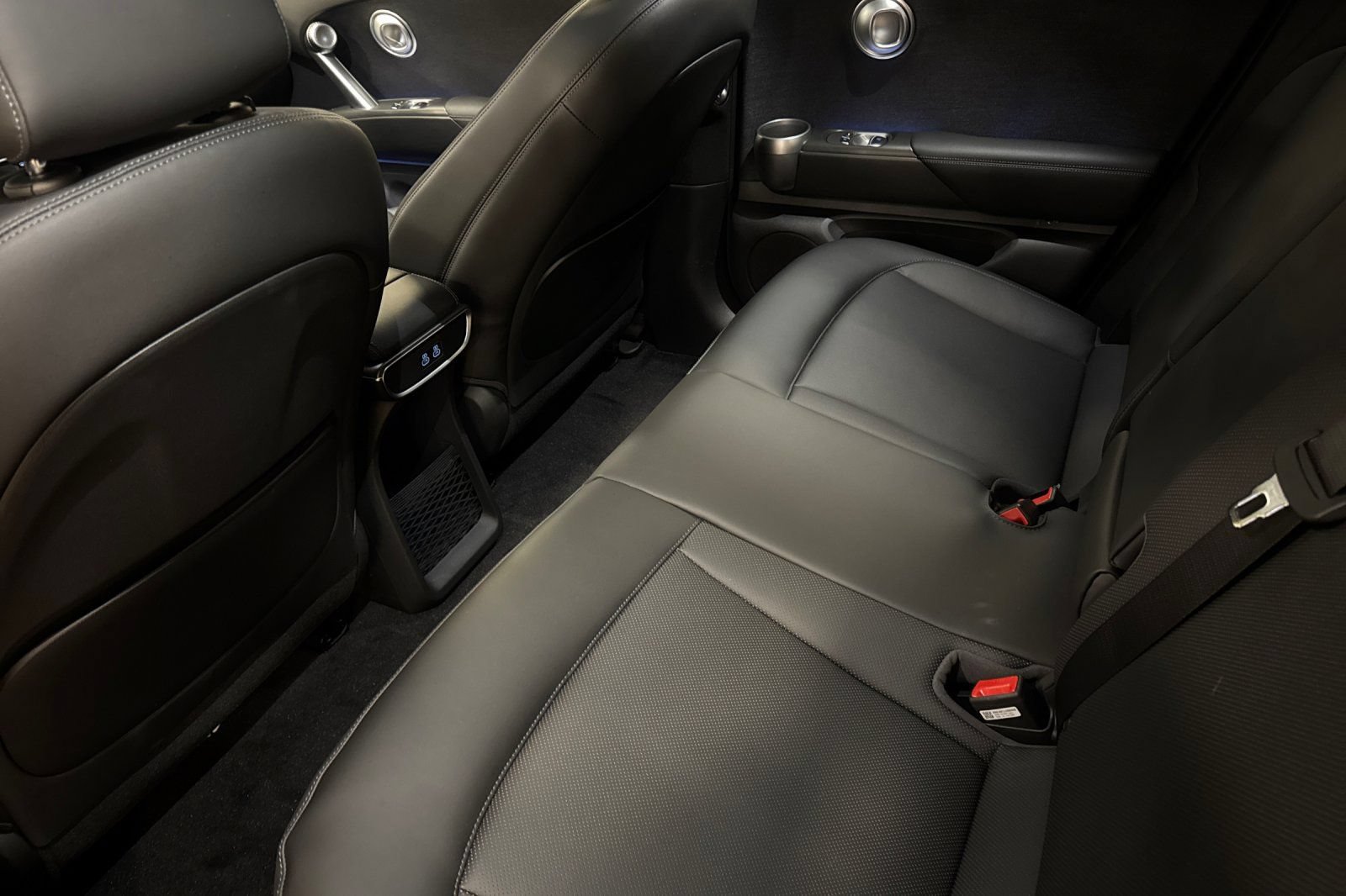 New 2026 Genesis GV60 RWD image 12