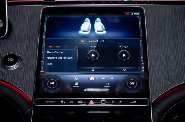 Used 2025 Mercedes-Benz EQE 350+ SUV image 17