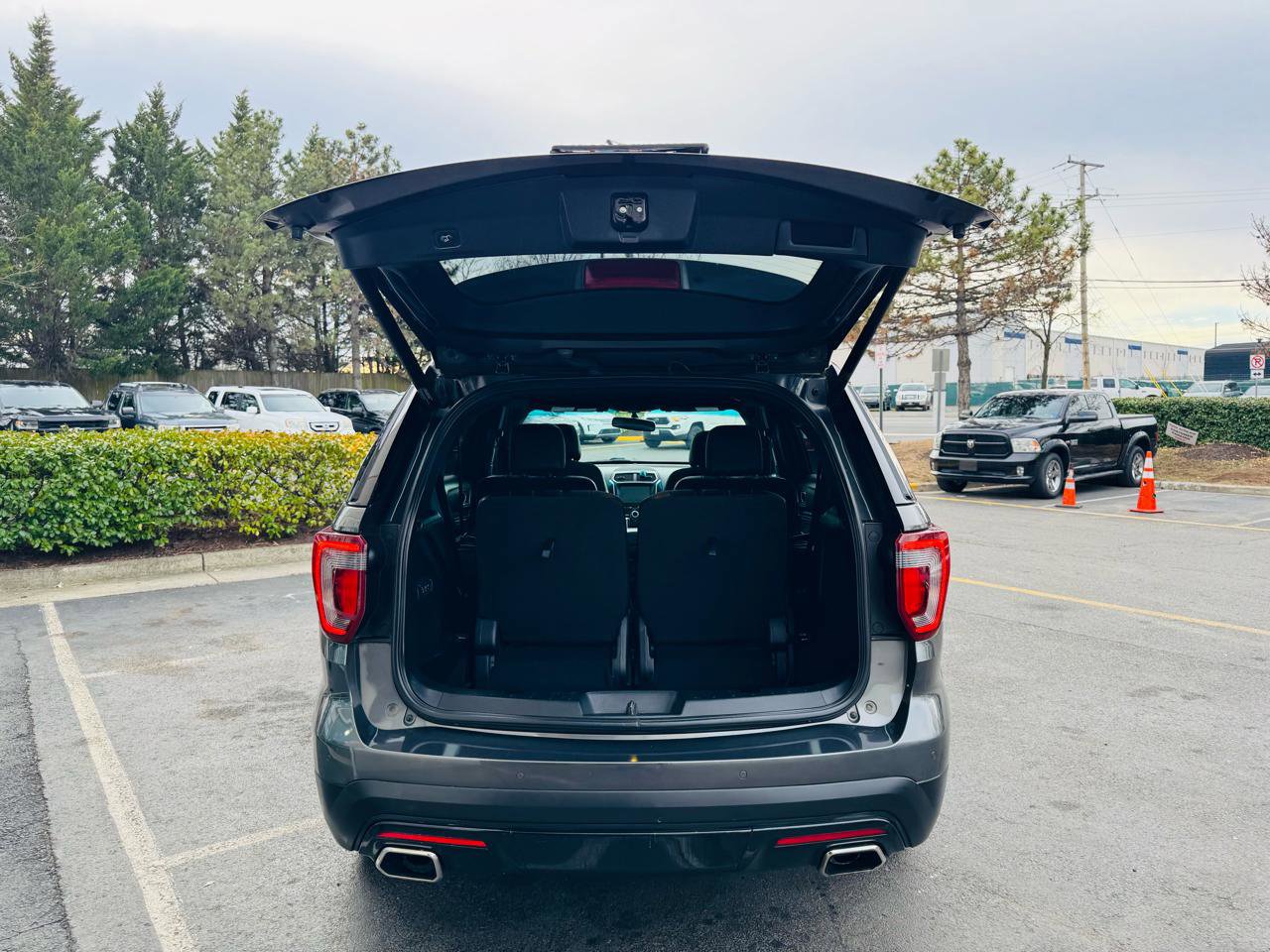 Used 2016 Ford Explorer Sport image 18