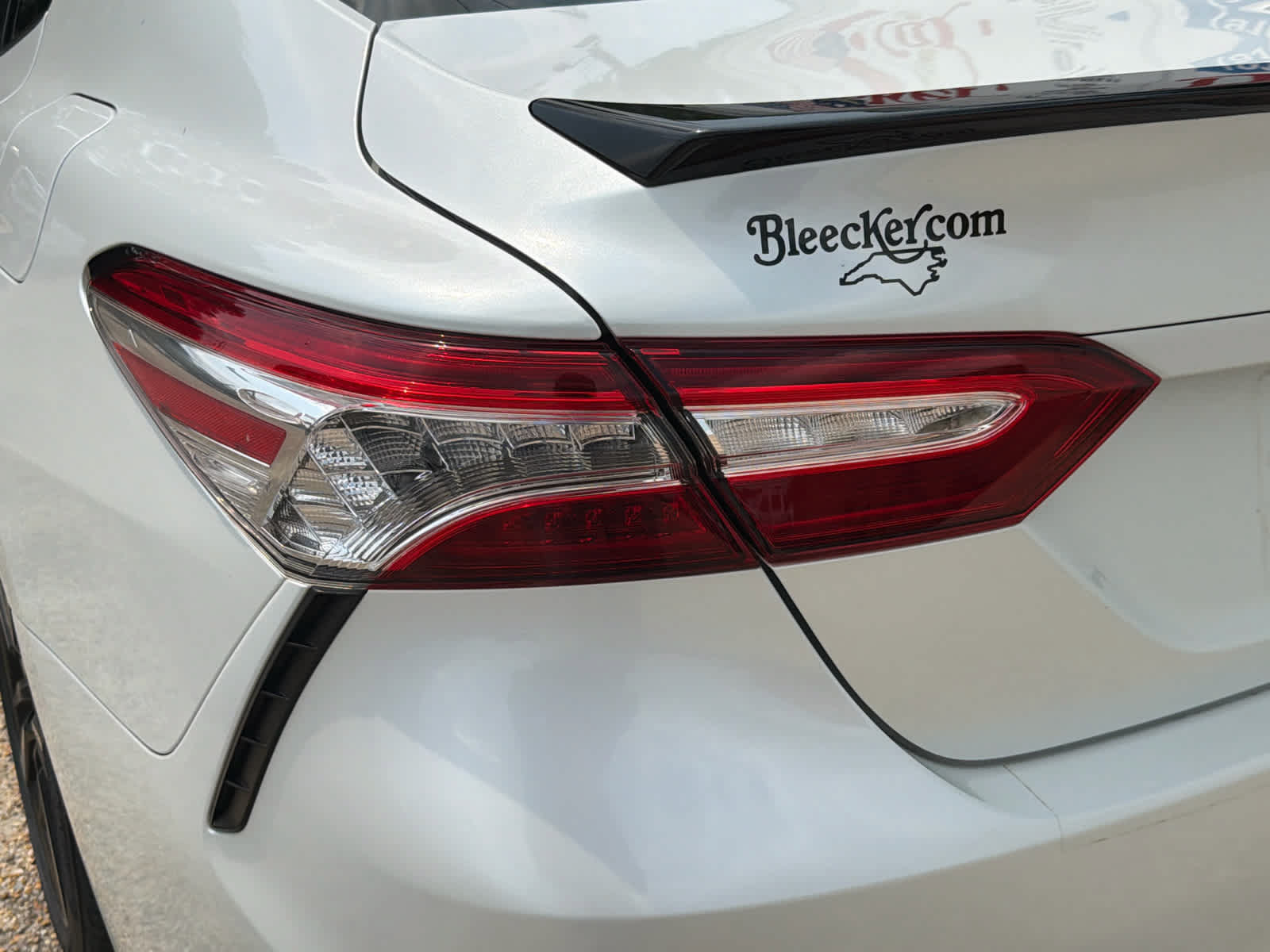 Used 2020 Toyota Camry XSE FWD image 15