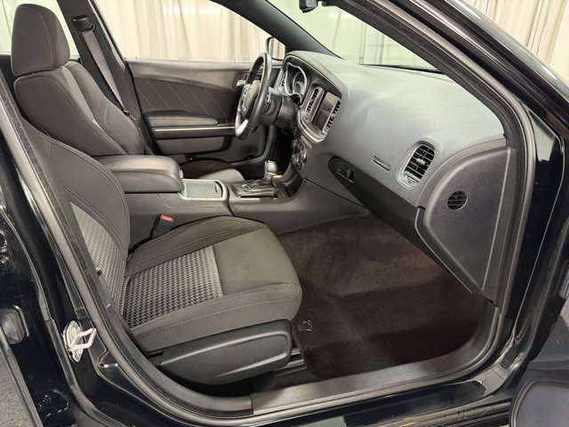 Used 2018 Dodge Charger GT image 7