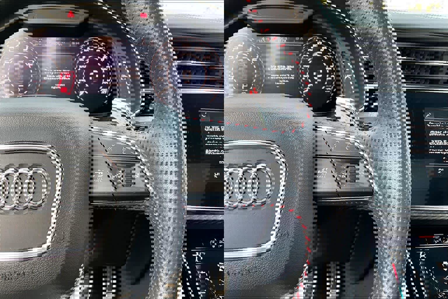 Used 2020 Audi RS Q8 w/ Carbon Optic Package image 21