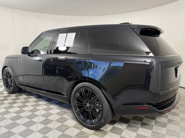 Used 2025 Land Rover Range Rover SE AWD/4WD image 5