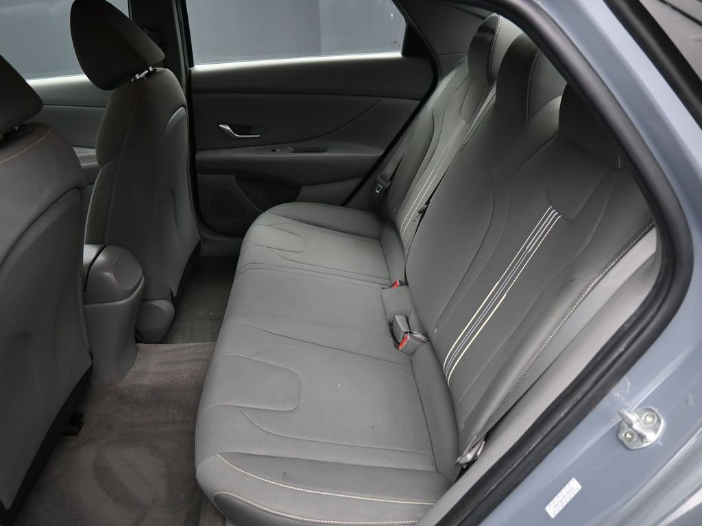 Certified 2022 Hyundai Elantra SEL w/ Cargo Package image 20