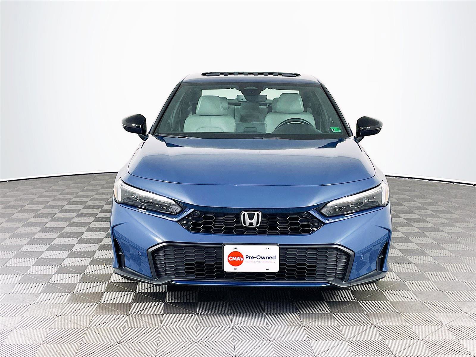 Used 2025 Honda Civic Sport Touring image 2
