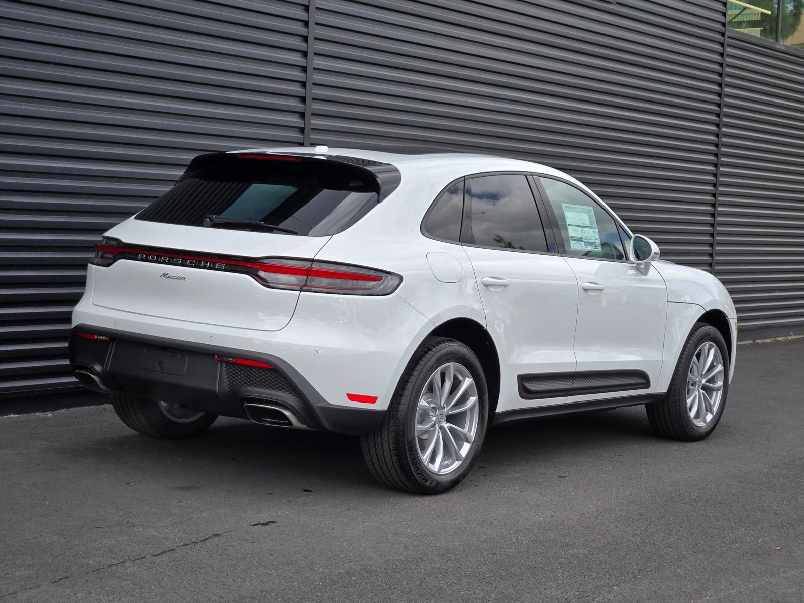 New 2026 Porsche Macan AWD/4WD image 7