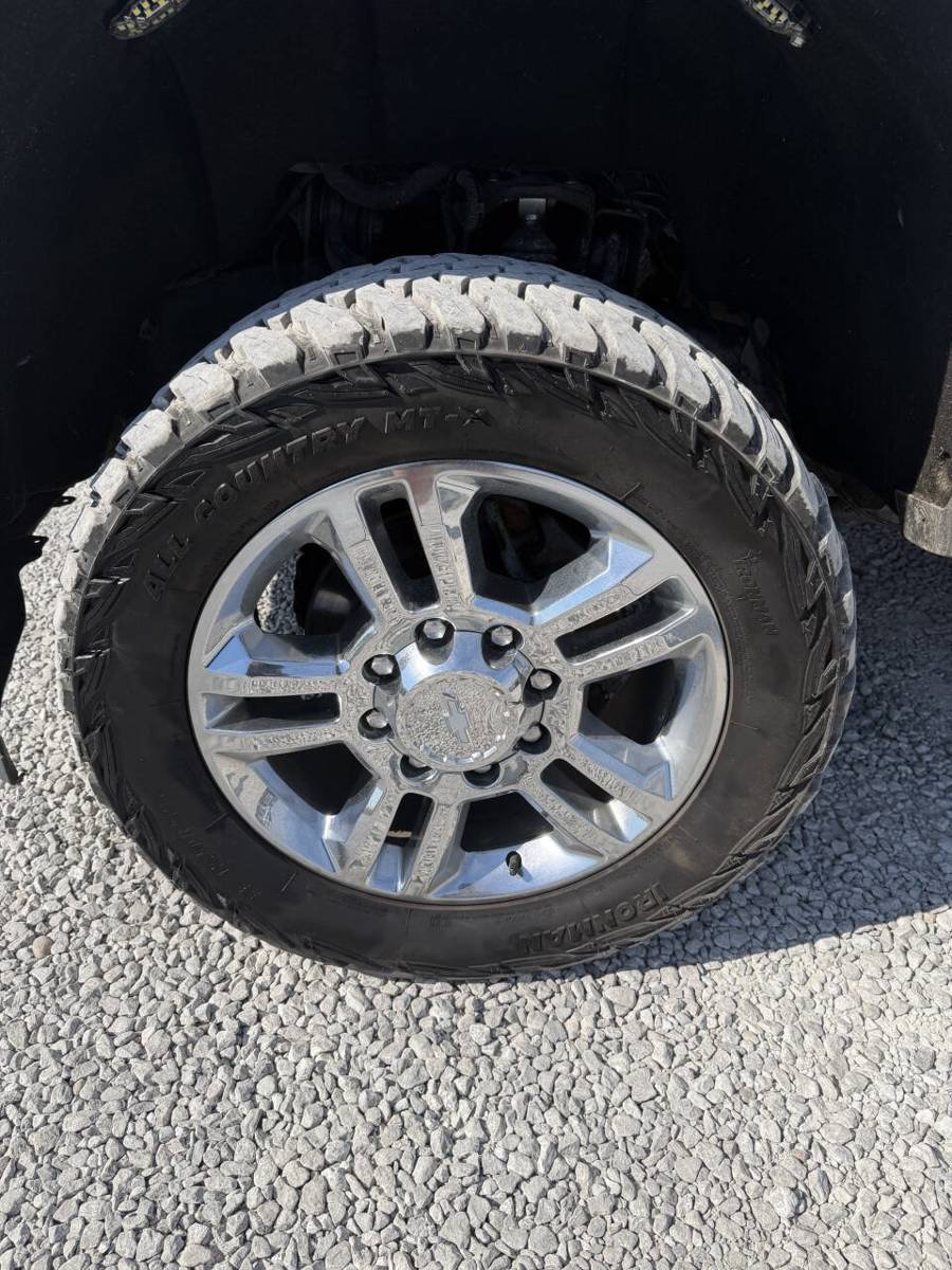 Used 2018 Chevrolet Silverado 2500 W/T w/ WT Convenience Package AWD/4WD image 9