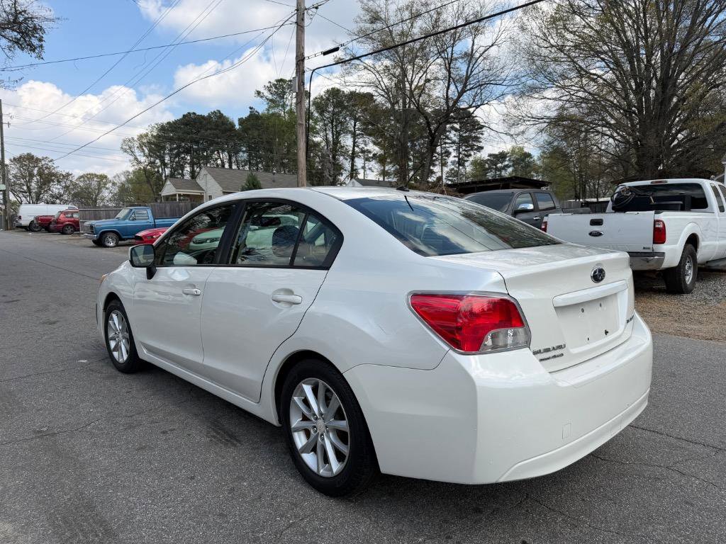 Used 2014 Subaru Impreza 2.0i Premium w/ All-Weather Package w/CVT image 7