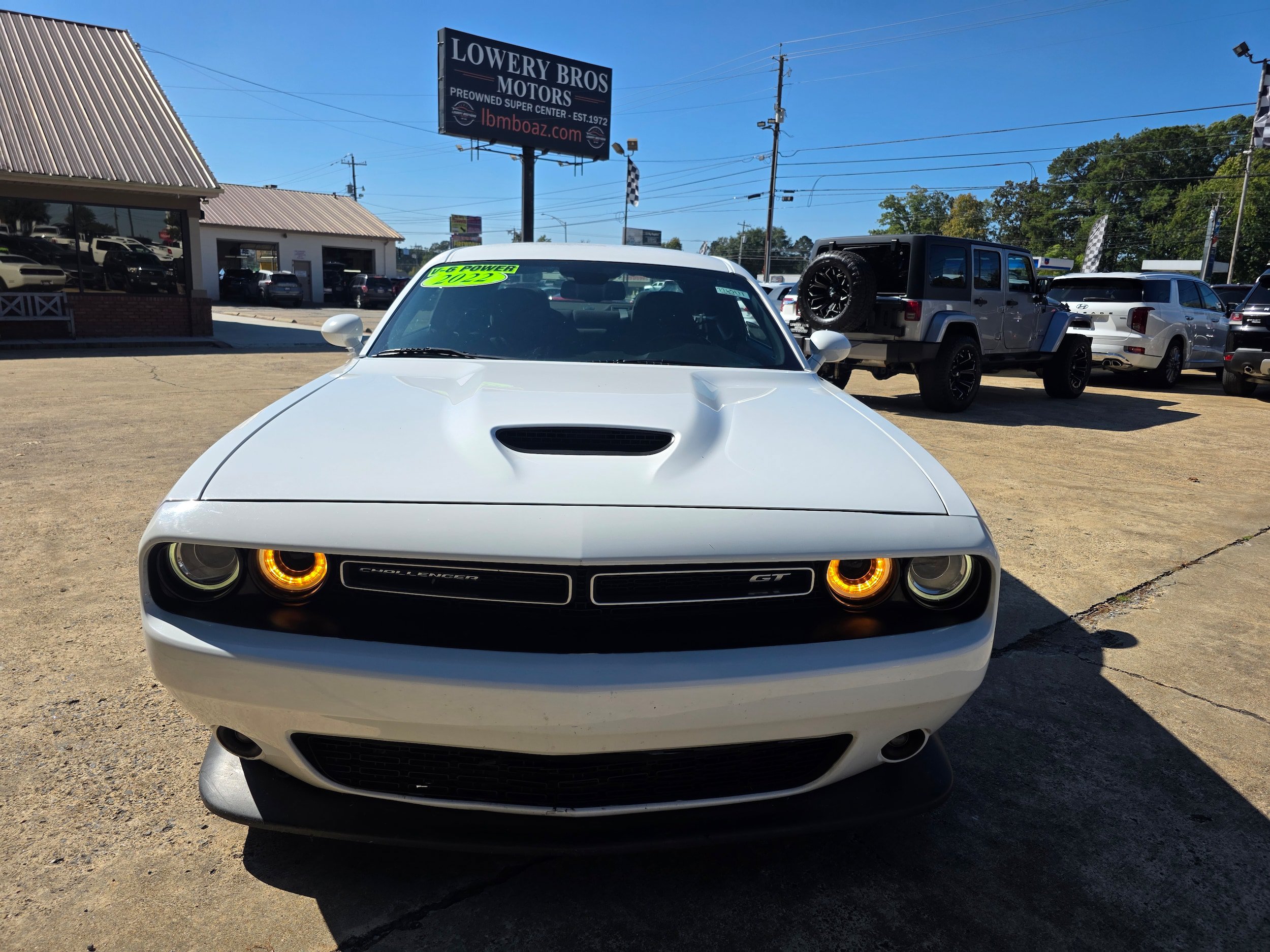 Used 2022 Dodge Challenger GT RWD image 2